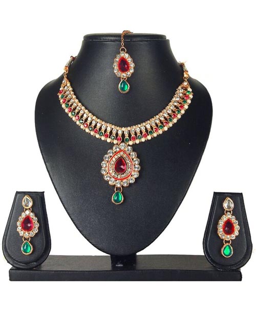 Magnetic Trading Designer diamond necklace set 