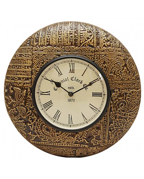 Yellow Shade Carving Round Wooden Wall Clock