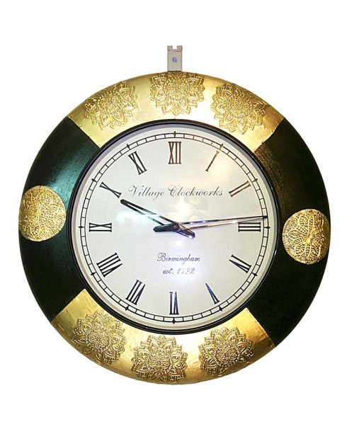 Metal Fitted  in Unique Style Wooden Round Wall Clock