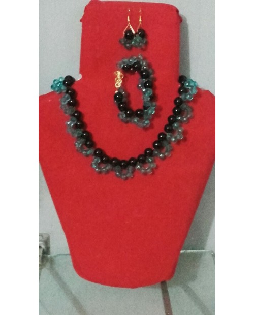 Black Blue Stone Beeded Jwellary